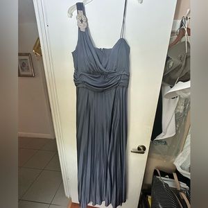 Gray one shoulder long dress